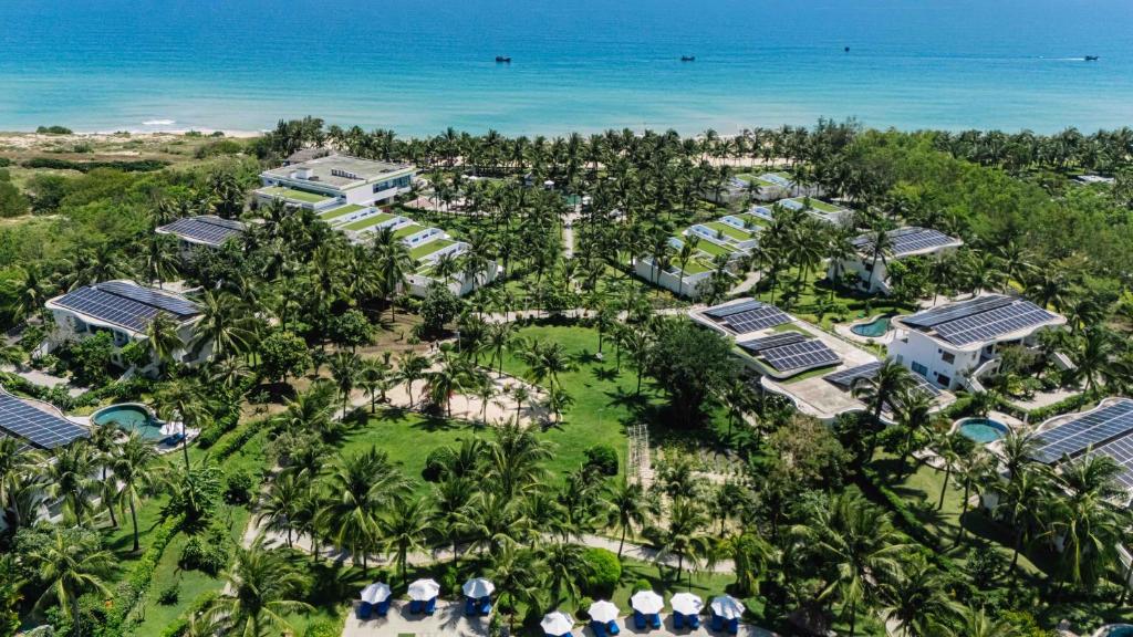 Cam Ranh Riviera Beach Resort & Spa Vietnam